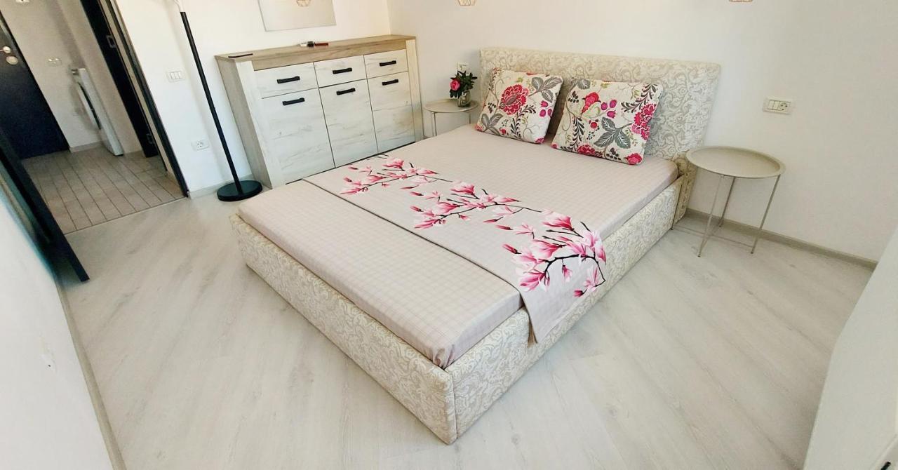 Daisy Apartament Năvodari Exteriér fotografie